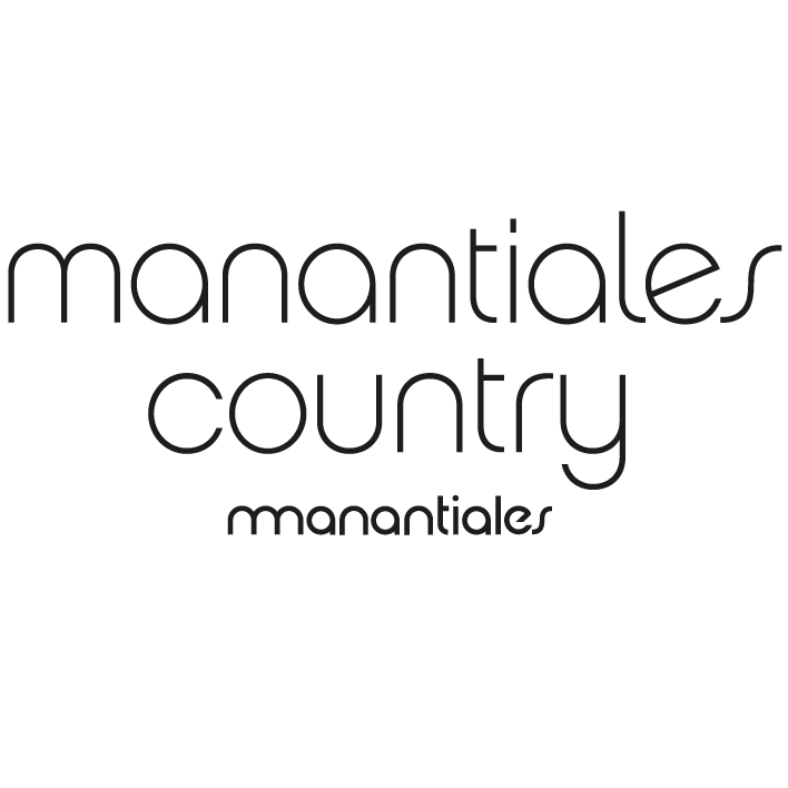 Manantiales Country